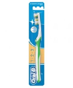 Oral B 123 Maxi Clean Medium Toothbrush
